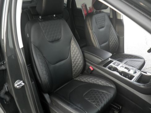 Certified 2024 Ford Edge Titanium w/ Equipment Group 301A image 24