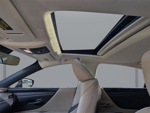Used 2019 Lexus ES 350 image 20