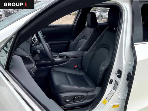 Certified 2025 Lexus UX 300h FWD image 6