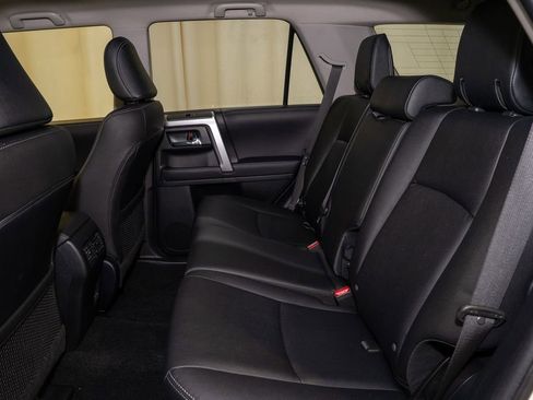 Used 2023 Toyota 4Runner TRD Sport image 8