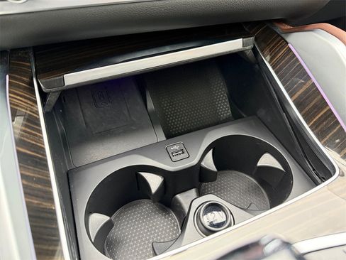 Certified 2023 BMW X6 xDrive40i w/ Executive Package image 26