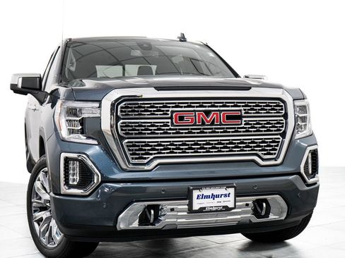 Used 2021 GMC Sierra 1500 Denali w/ Driver Alert Package II AWD/4WD image 3
