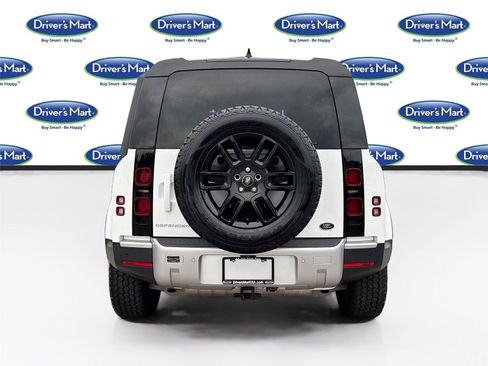 Used 2023 Land Rover Defender 110 S AWD/4WD image 6
