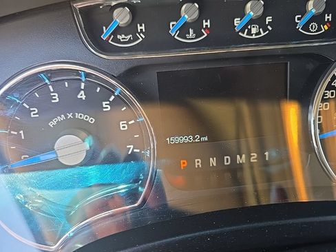 Used 2014 Ford F150 Lariat w/ Equipment Group 502A Luxury AWD/4WD image 5