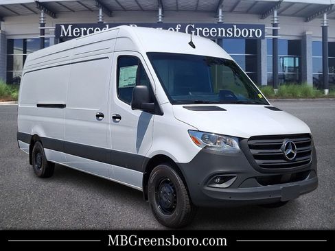 New 2026 Mercedes-Benz Sprinter 2500 image 1