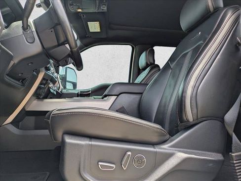 Used 2021 Ford F450 Platinum w/ FX4 Off-Road Package AWD/4WD image 16