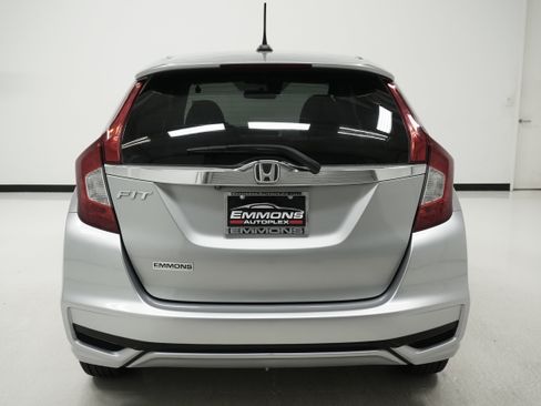 Used 2019 Honda Fit EX image 5