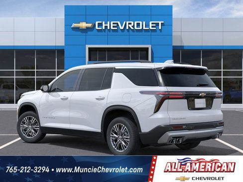 New 2026 Chevrolet Traverse LT w/ Driver Confidence Package image 3