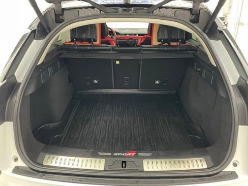 Used 2020 Land Rover Range Rover Velar S image 14