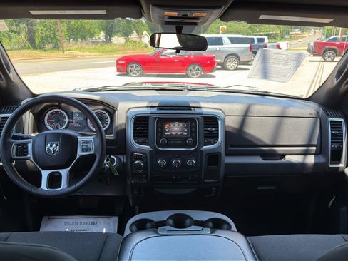 Used 2024 RAM 1500 Classic Warlock AWD/4WD image 28