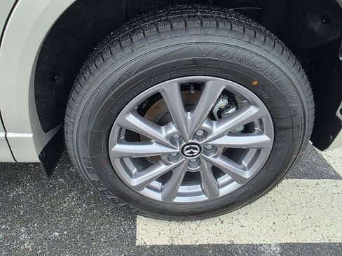 New 2025 MAZDA CX-5 AWD 2.5 S w/ Select Package image 6