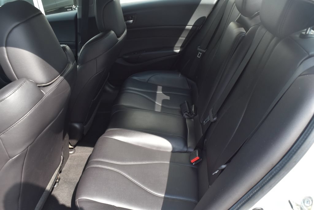 Used 2021 Acura ILX FWD image 9