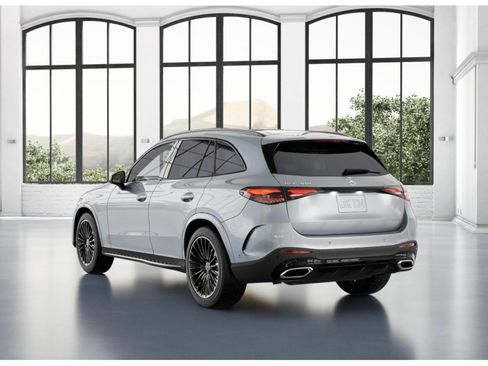 New 2026 Mercedes-Benz GLC 300 image 28