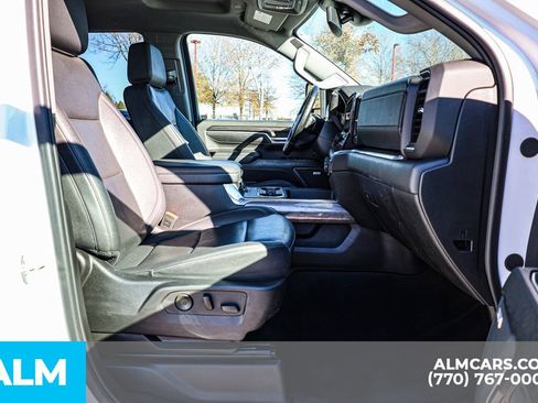 Used 2024 Chevrolet Silverado 2500 LTZ image 22