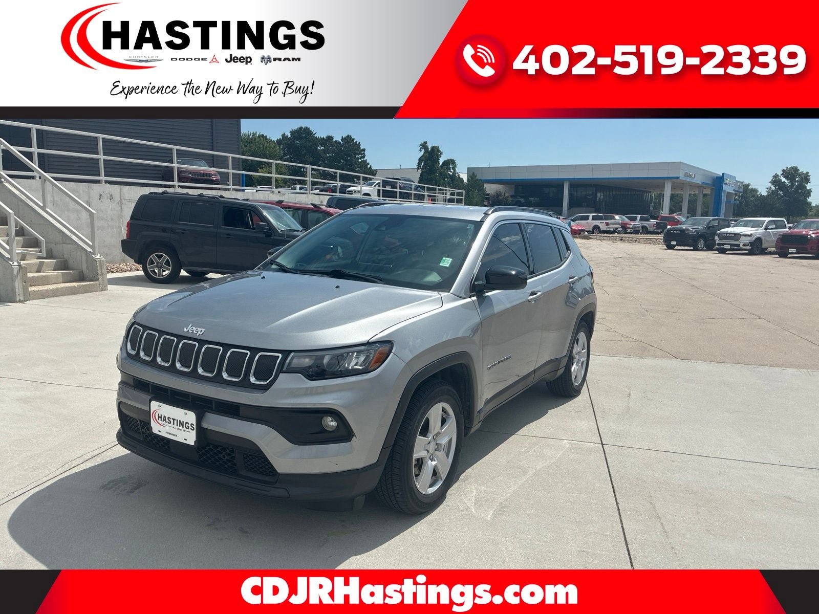 Used 2022 Jeep Compass Latitude w/ Convenience Group FWD image 1