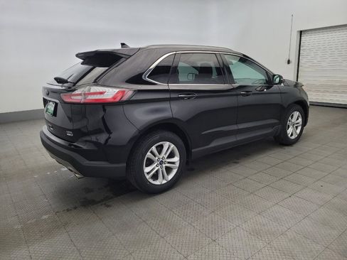 Used 2020 Ford Edge SEL w/ Cold Weather Package image 10