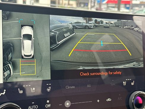 Used 2025 Lexus NX 350h AWD w/ Premium Package image 16