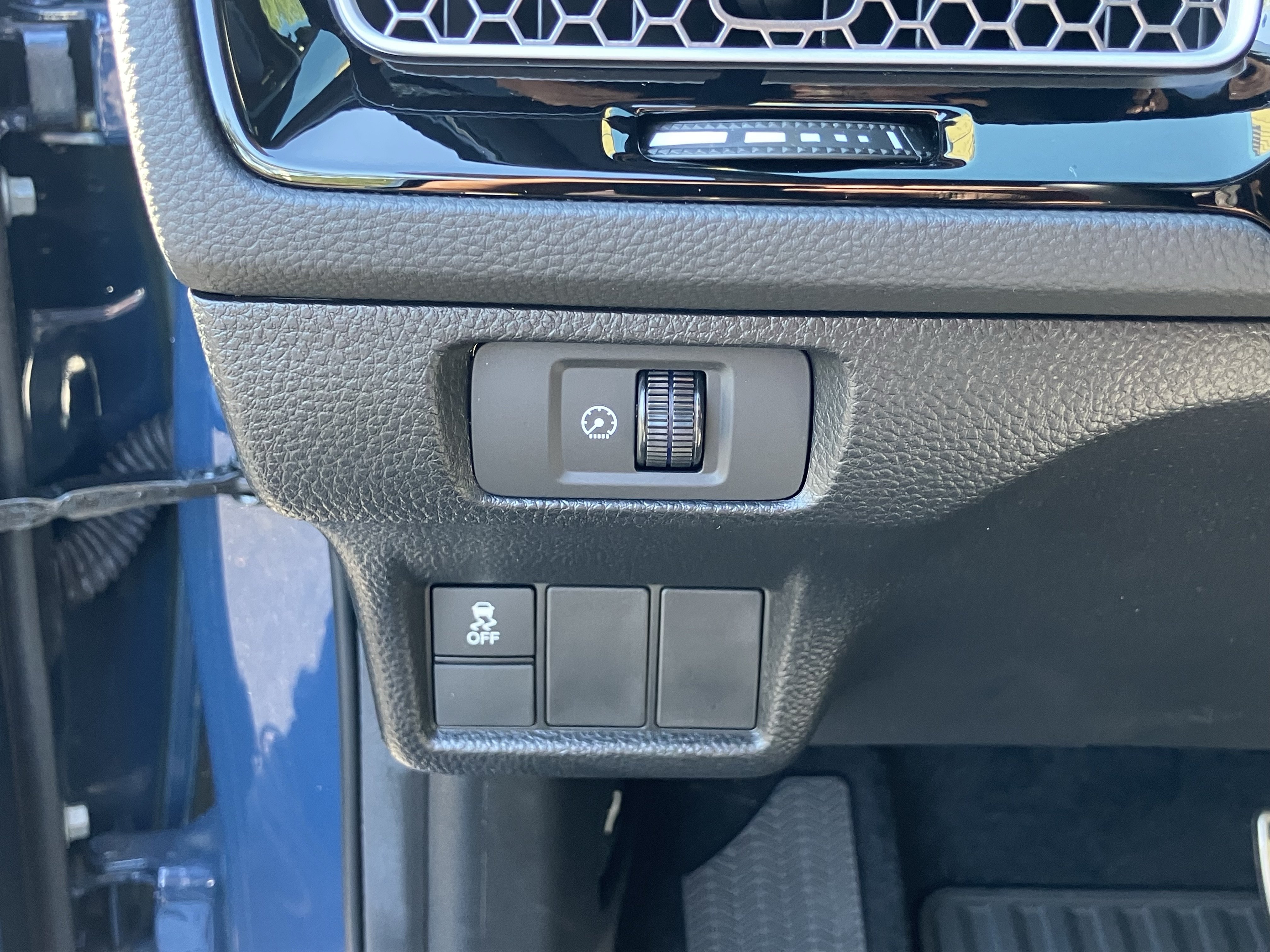 Used 2026 Honda Civic FWD Hybrid Sedan image 19