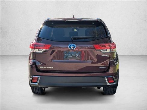 Used 2018 Toyota Highlander Limited image 7