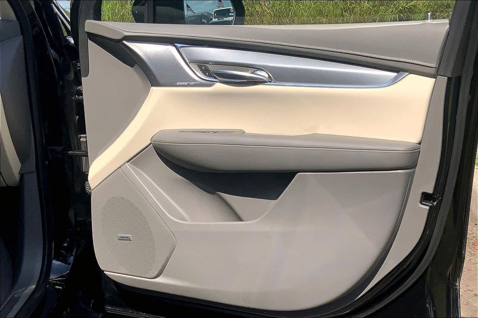 Used 2020 Cadillac XT5 Premium Luxury AWD/4WD image 26