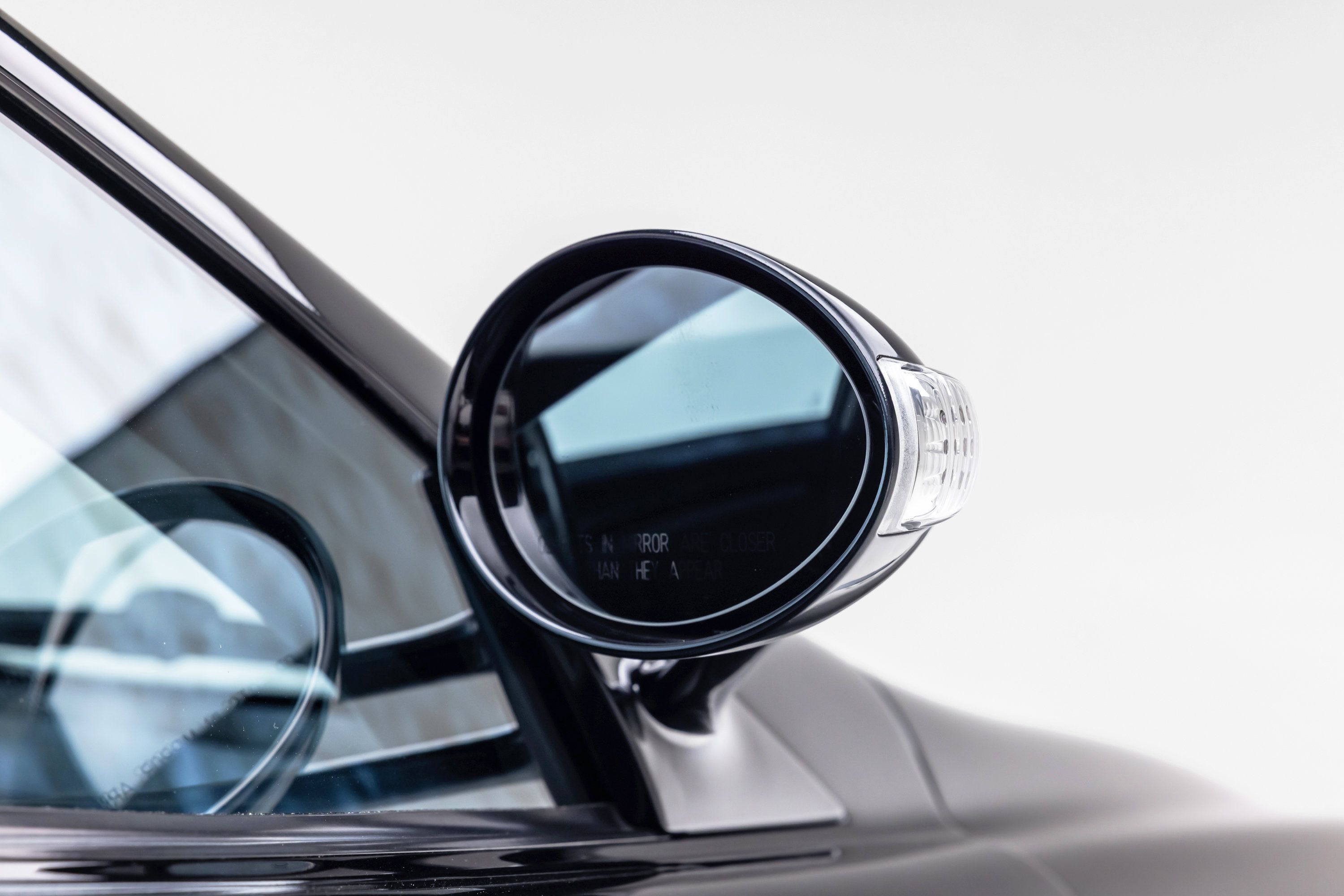 Used 2005 Mercedes-Benz SLR image 23