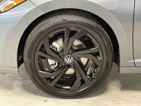 New 2026 Volkswagen Jetta SE FWD image 23