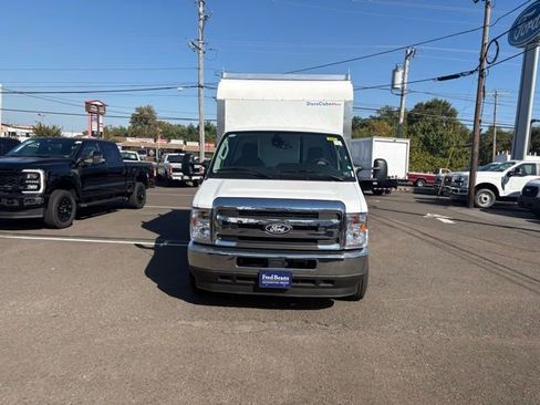 New 2026 Ford E-350 and Econoline 350 Super Duty w/ Power Equipment Group image 2