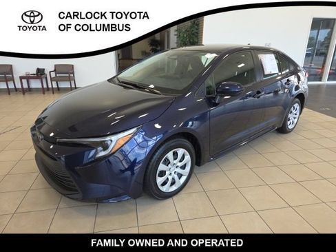 Used 2026 Toyota Corolla LE FWD image 4