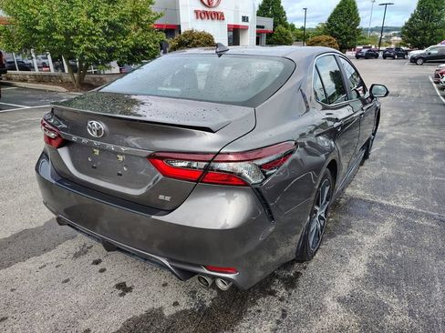 Used 2023 Toyota Camry SE w/ Cold Weather Package FWD image 5