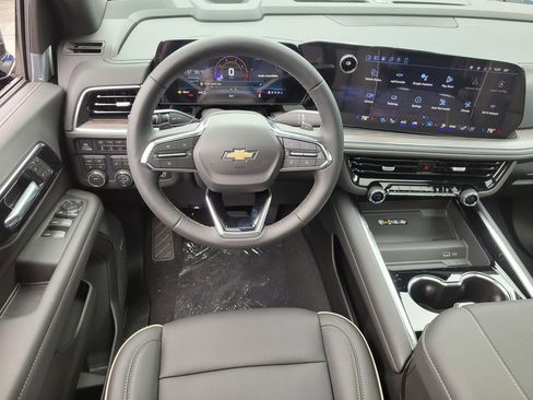 New 2026 Chevrolet Tahoe Premier AWD/4WD image 9