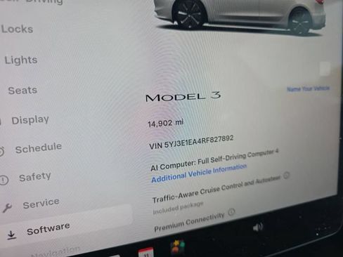 Used 2024 Tesla Model 3 Standard Range RWD image 5