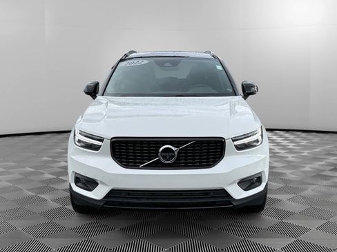 Used 2022 Volvo XC40 T5 R-Design w/ Advanced Package image 8
