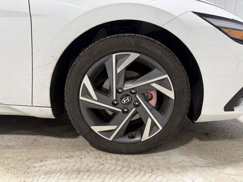 Used 2025 Hyundai Elantra Sport w/ Cargo Package image 20