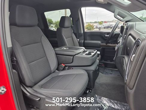 Used 2020 Chevrolet Silverado 1500 LT w/ Texas Edition AWD/4WD image 15