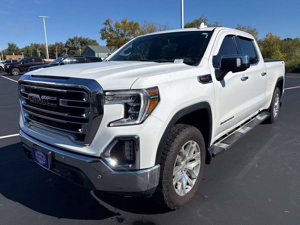 Used 2021 GMC Sierra 1500 SLT w/ SLT Premium Plus Package AWD/4WD image 4