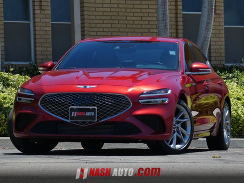 Used 2022 Genesis G70 2.0T RWD image 4