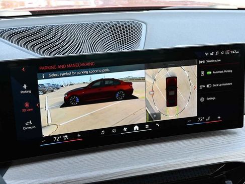 New 2026 BMW 330i Sedan w/ M Sport Package image 28