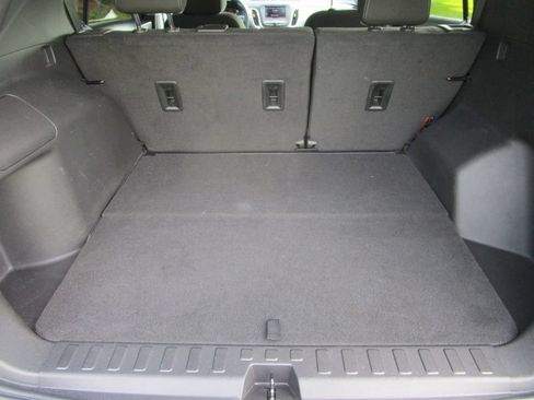 Used 2023 Chevrolet Equinox LS w/ LS Convenience Package FWD image 13