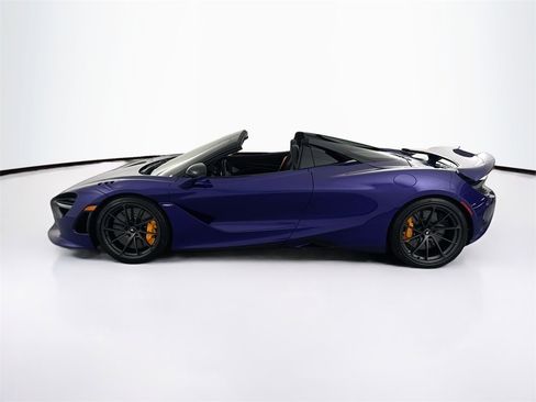 Used 2025 McLaren 750S Spider image 8
