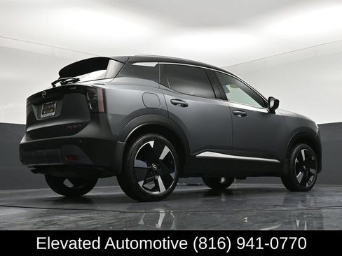 Used 2025 Nissan Kicks SR w/ Illumination Package AWD/4WD image 26