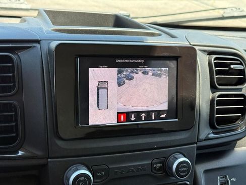 Used 2023 RAM ProMaster 3500 w/ Driver Convenience Group FWD image 18