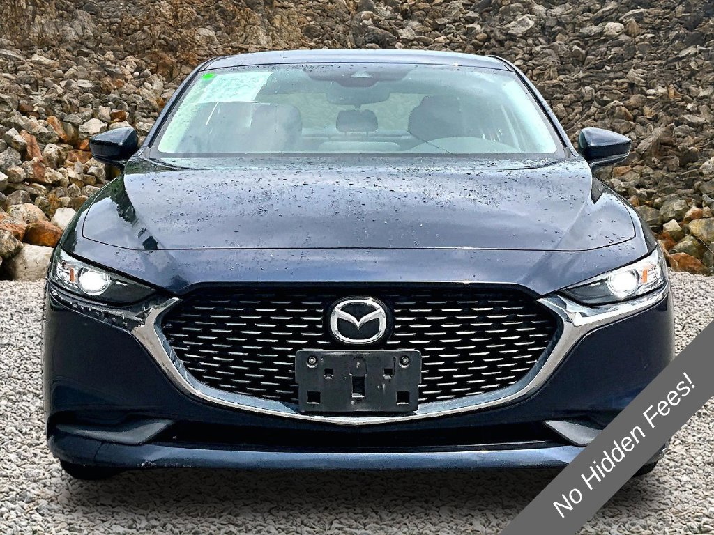 Used 2020 MAZDA MAZDA3 Sedan w/ Select Package FWD image 3