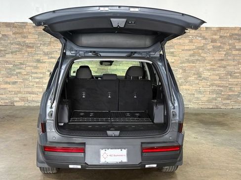 Used 2026 Hyundai Santa Fe SE FWD image 7