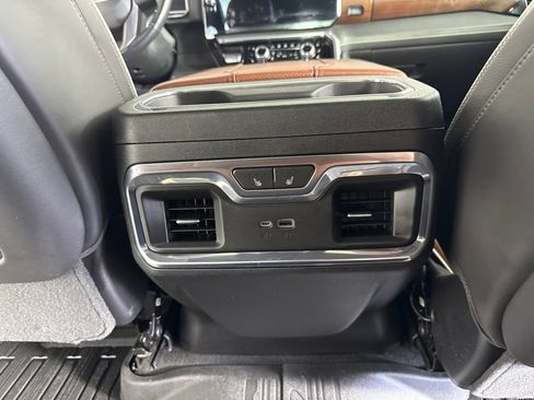 Used 2023 GMC Sierra 1500 Denali Ultimate AWD/4WD image 42