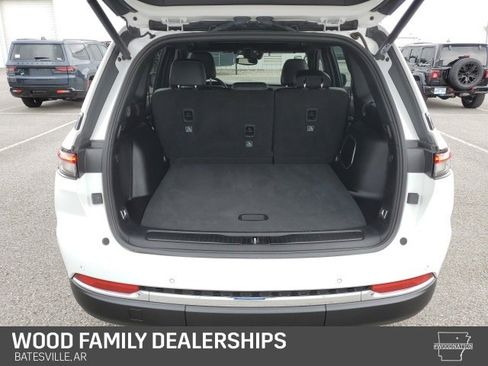 Used 2024 Jeep Grand Cherokee Limited 4xe w/ Trailer Tow Package image 10