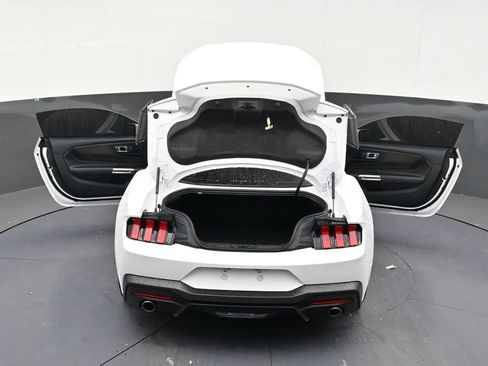 Used 2024 Ford Mustang Coupe RWD image 32