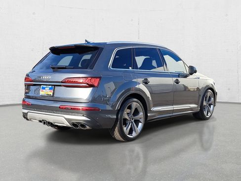 Used 2024 Audi SQ7 Premium Plus AWD/4WD image 5