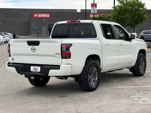 New 2026 Nissan Frontier SV w/ SV Convenience Package AWD/4WD image 6