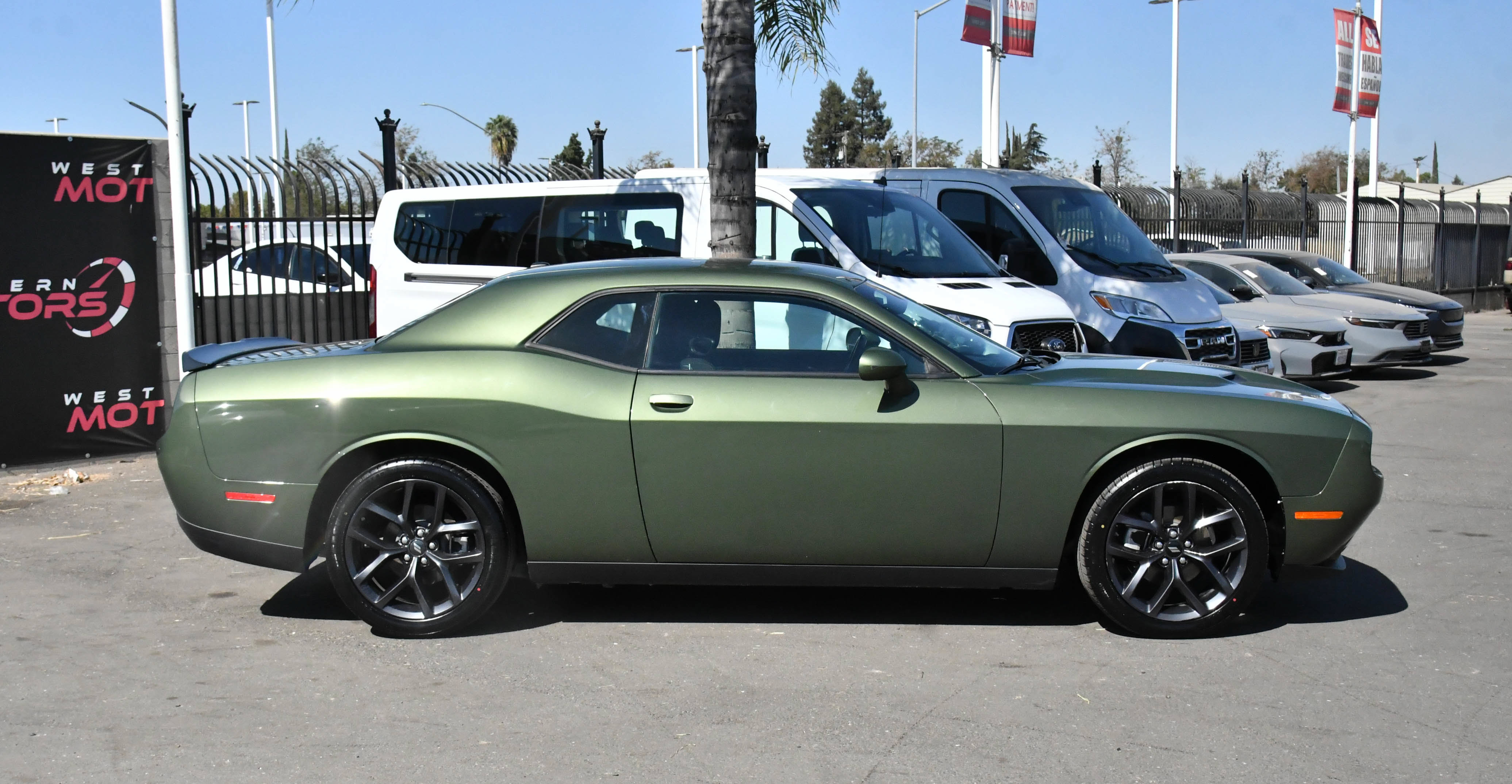 Used 2022 Dodge Challenger SXT w/ Blacktop Package RWD image 9