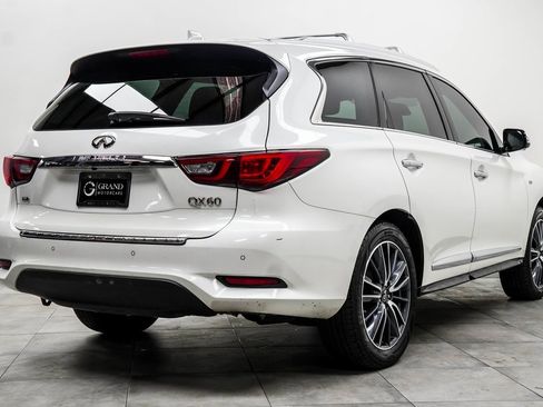 Used 2019 INFINITI QX60 Luxe w/ Sensory Package image 12